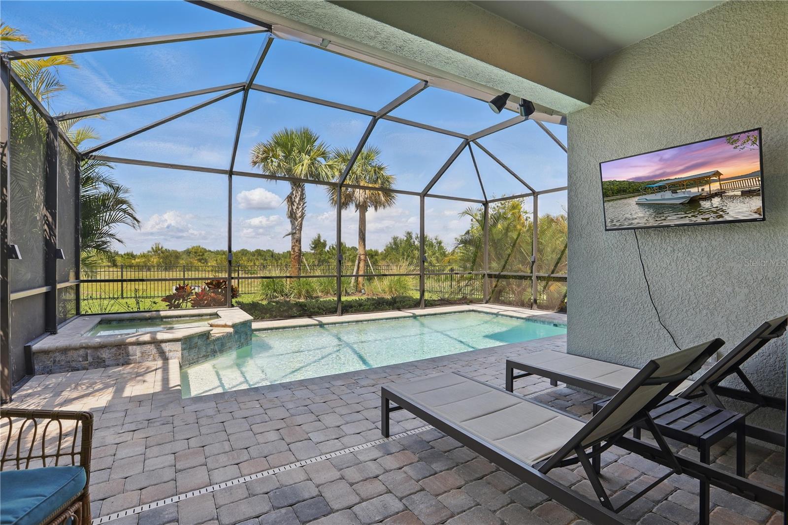 Image 34 of 65 For 16231 Pine Mist Drive