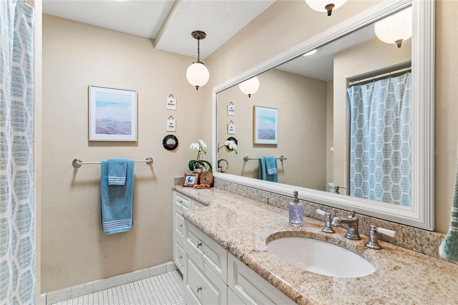 Image 32 of 36 For 627 Darcey Drive