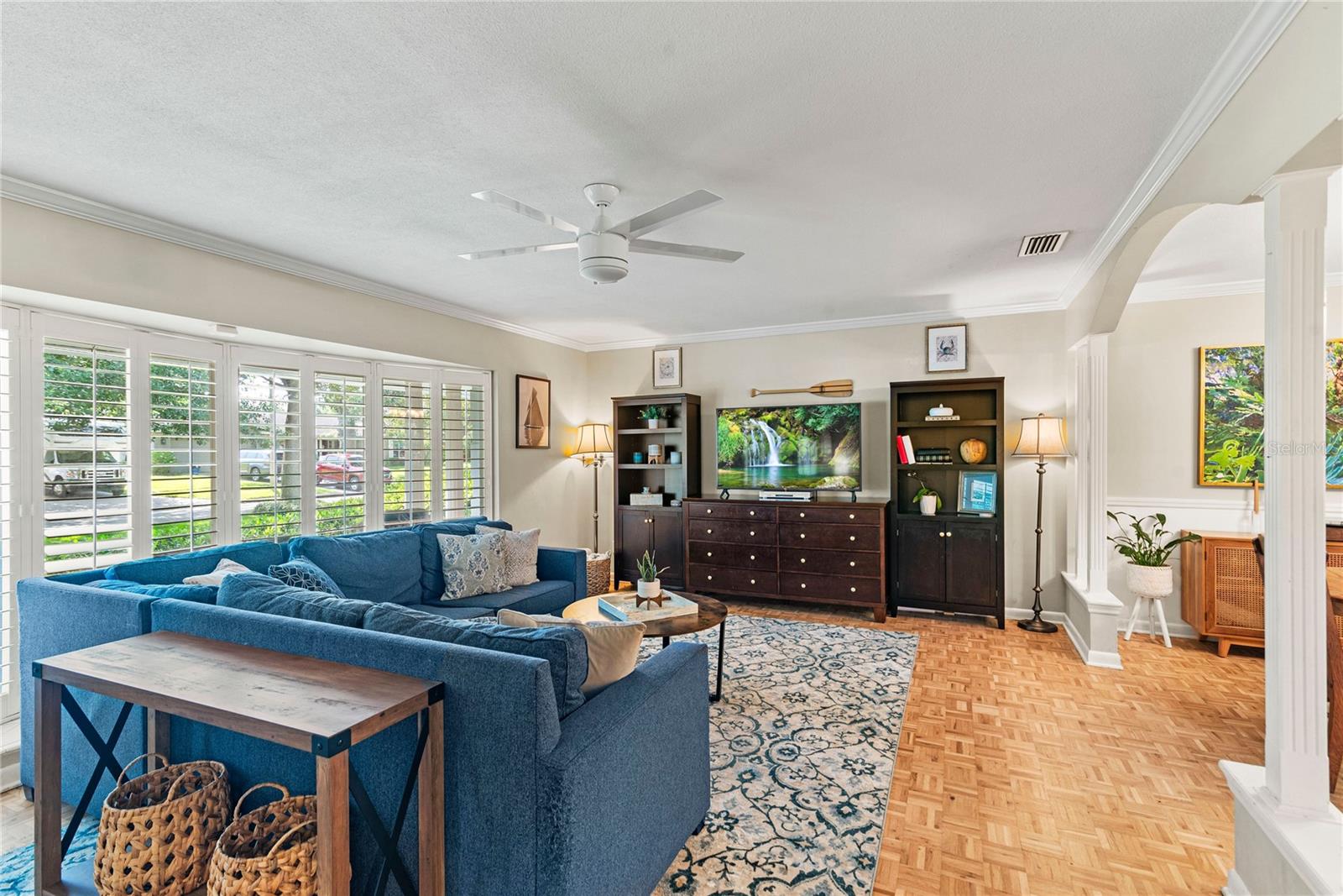 Image 6 of 36 For 627 Darcey Drive