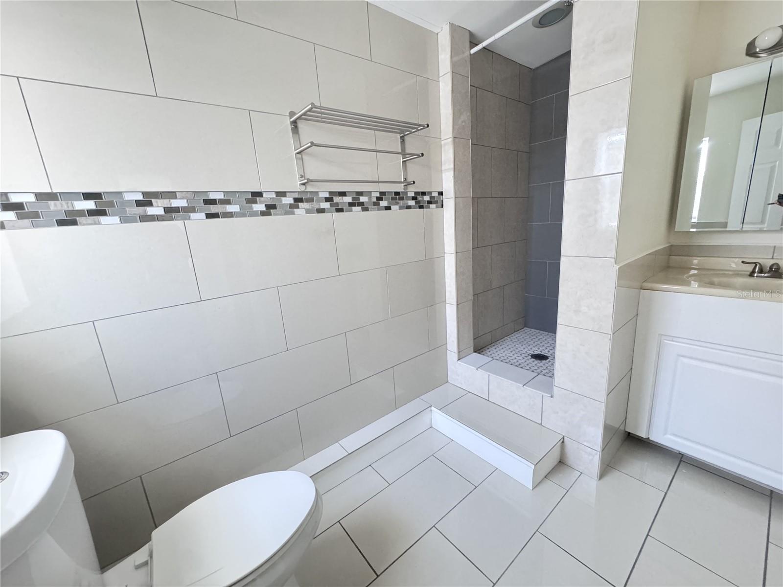 Image 6 of 14 For 4102 Gardner Drive