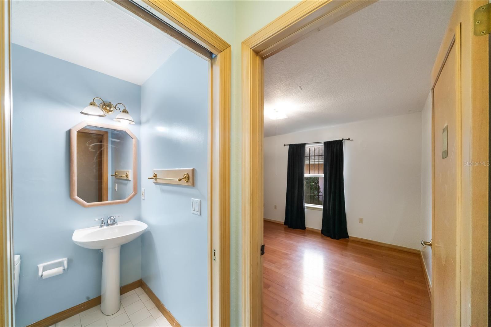 Image 40 of 53 For 4265 Conway Place Circle