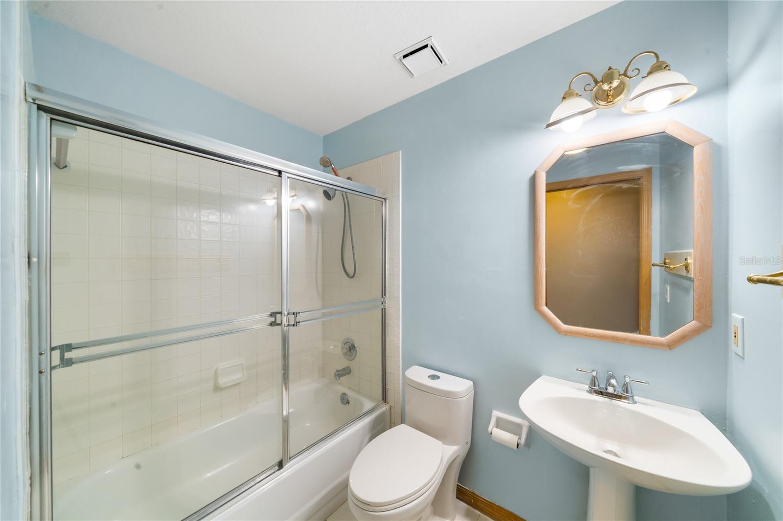 Image 41 of 53 For 4265 Conway Place Circle