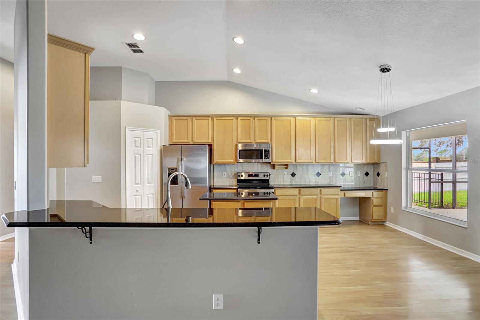 Image 10 of 50 For 2019 Wintermere Pointe Drive