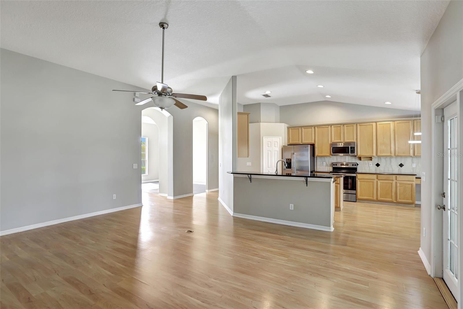 Image 20 of 50 For 2019 Wintermere Pointe Drive