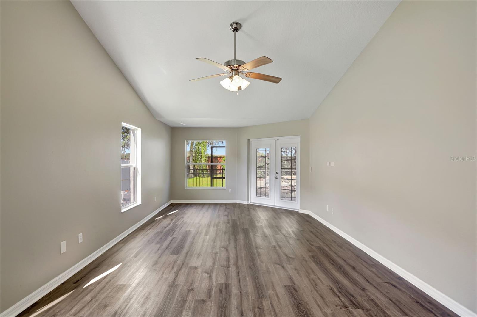 Image 35 of 50 For 2019 Wintermere Pointe Drive