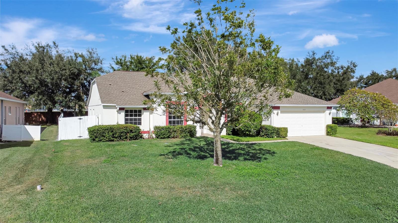 Image 40 of 50 For 2019 Wintermere Pointe Drive
