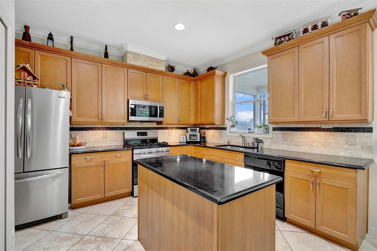 Image 20 of 65 For 14231 Sonco Avenue