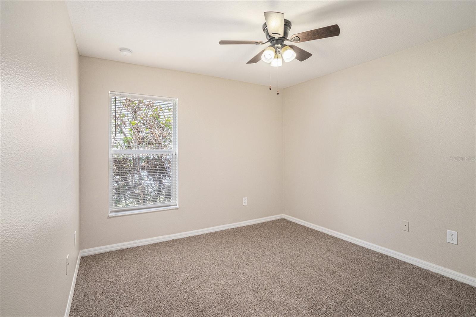 Image 12 of 15 For 3319 Thistledown Lane