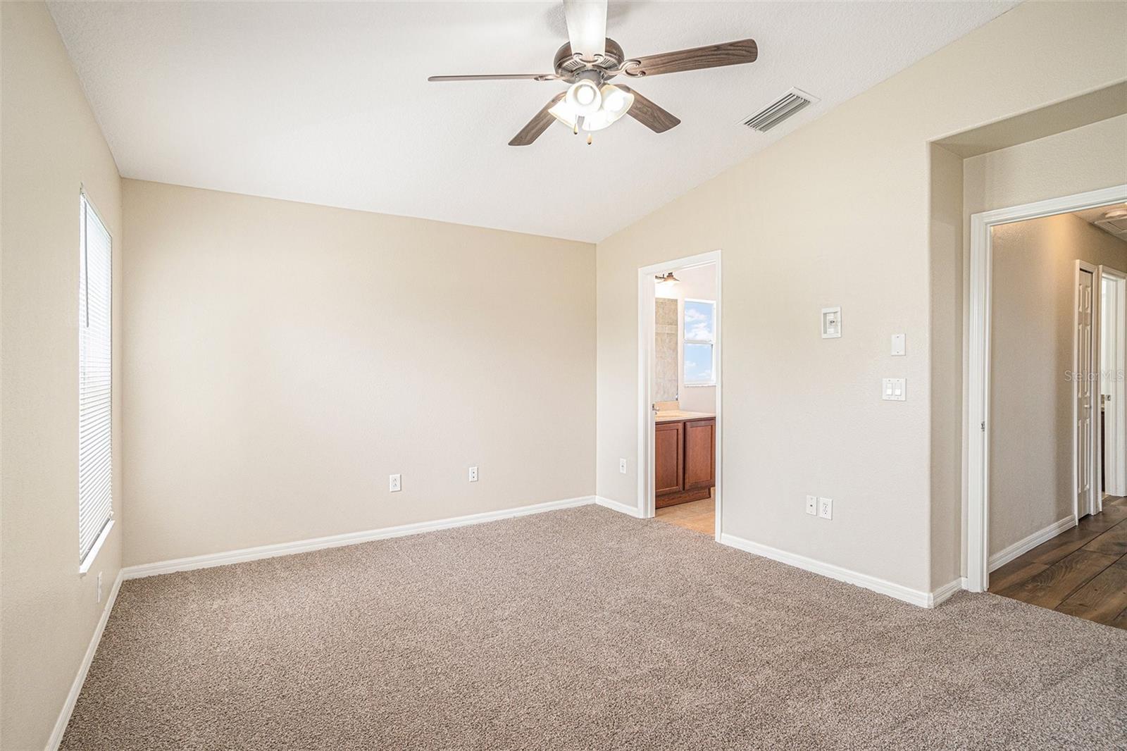Image 9 of 15 For 3319 Thistledown Lane