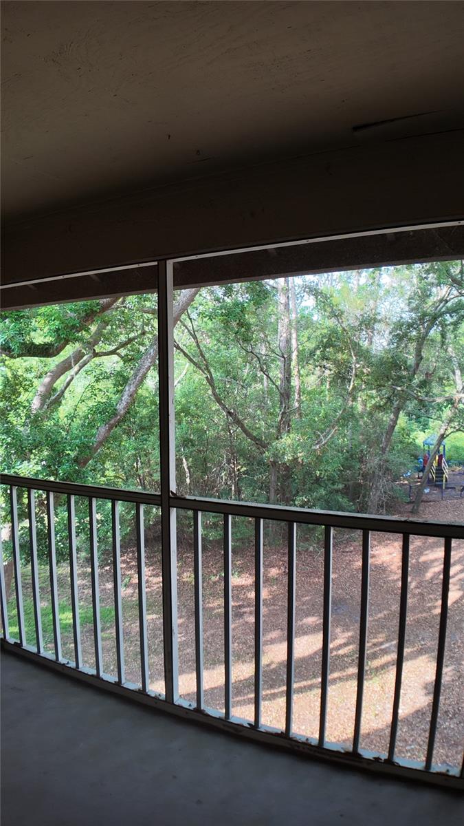 Image 6 of 31 For 958 Salt Pond Place 303