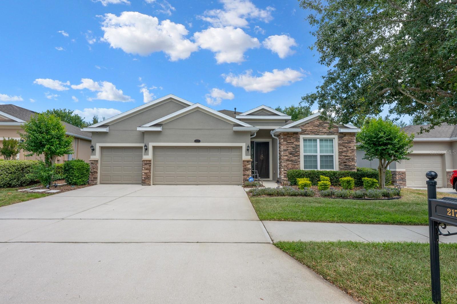 Details for 217 Victoria Trails Boulevard, DELAND, FL 32724