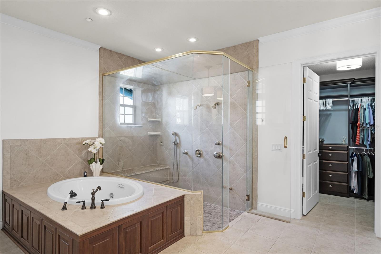 Image 21 of 64 For 4474 Enders Street