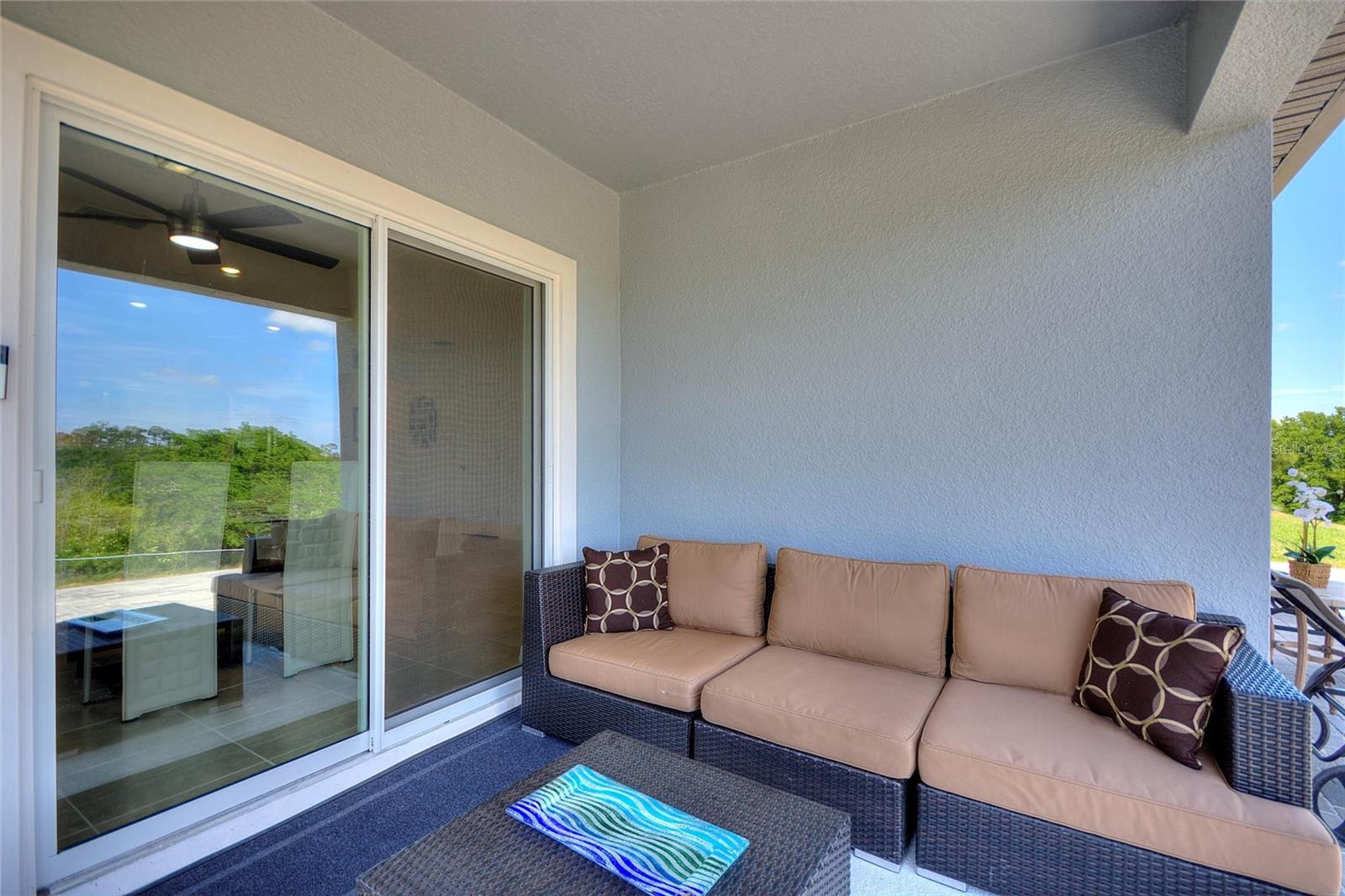 Image 11 of 39 For 423 Pine Tree Boulevard