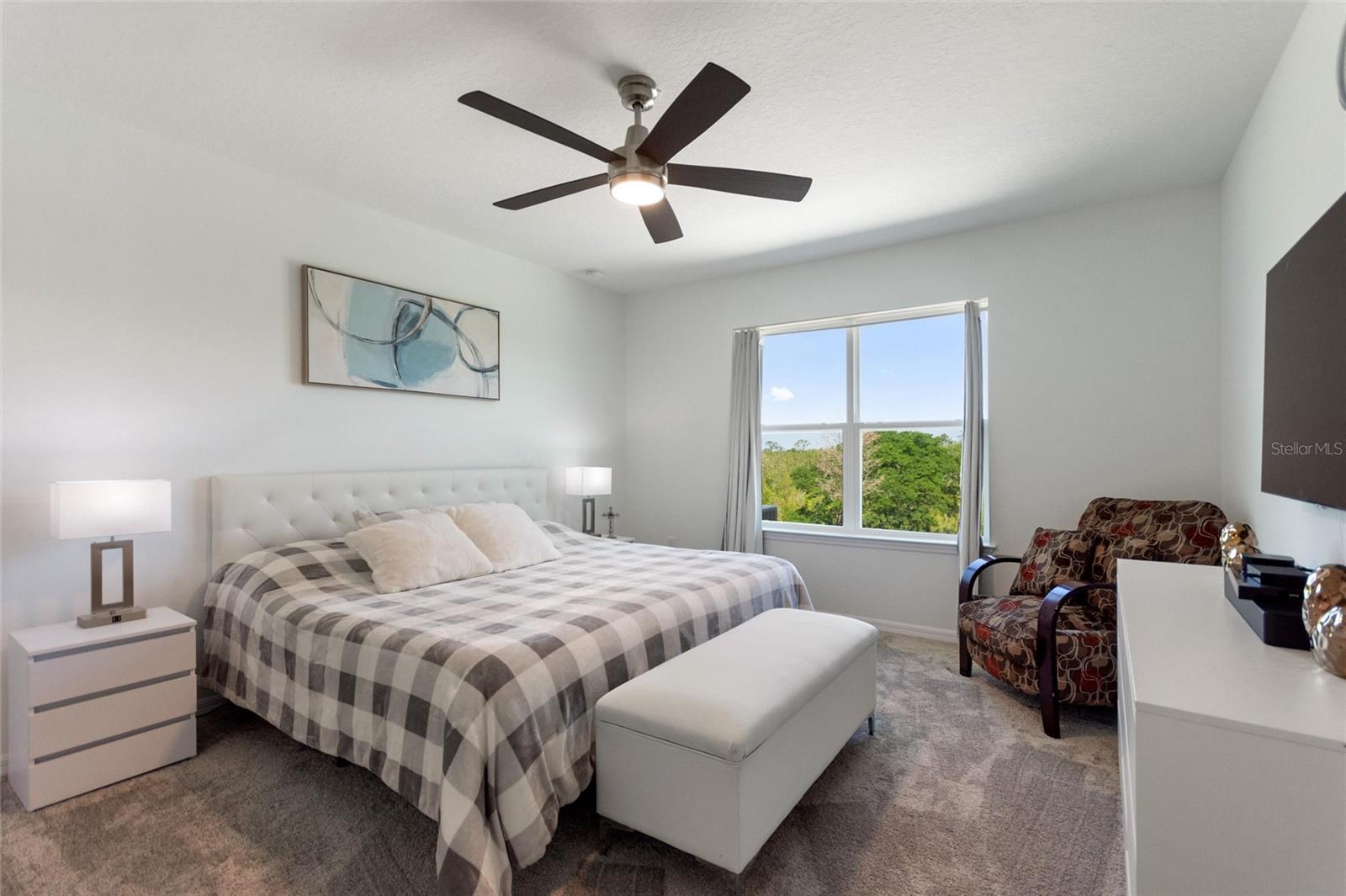 Image 36 of 39 For 423 Pine Tree Boulevard