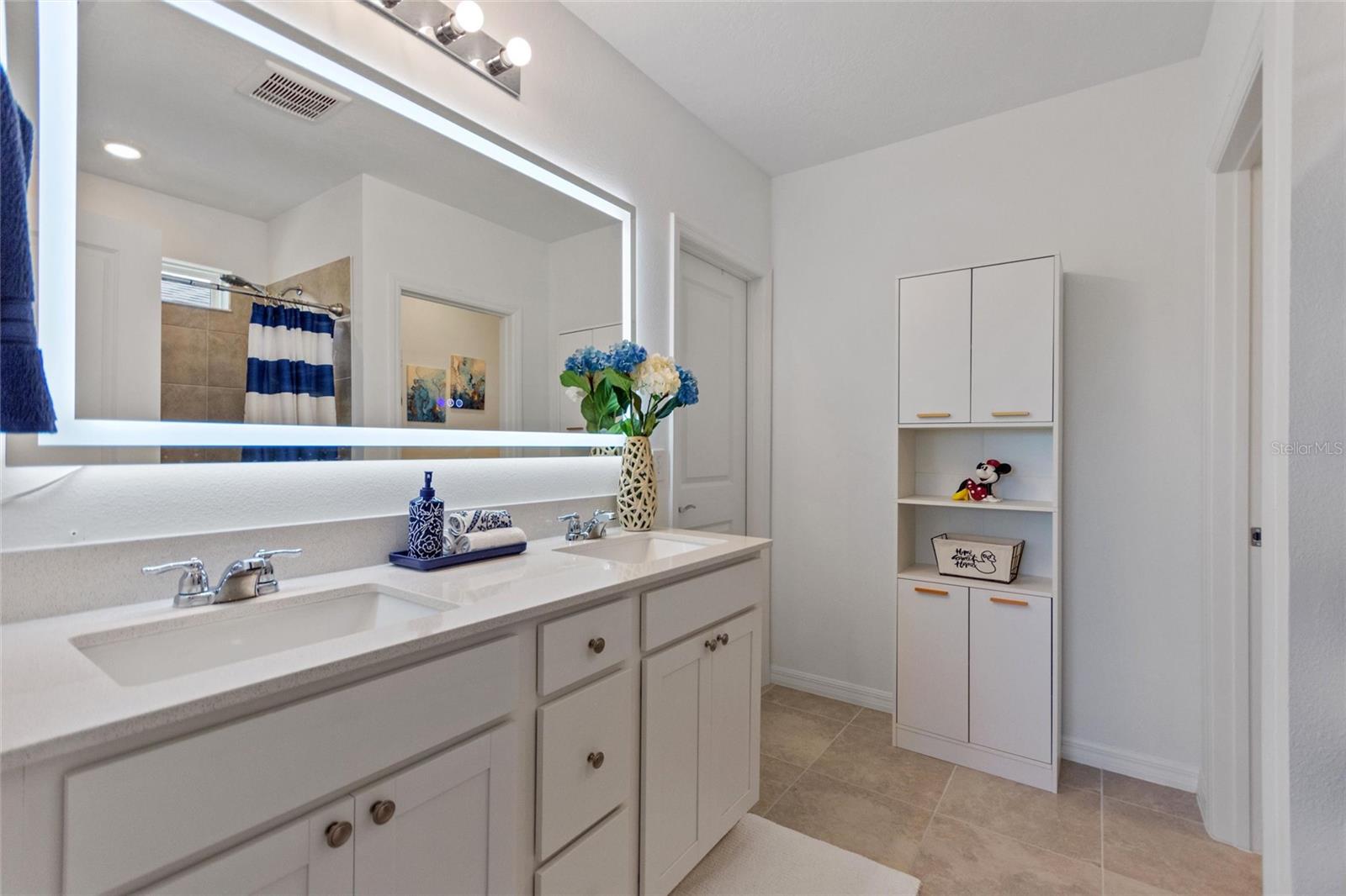 Image 38 of 39 For 423 Pine Tree Boulevard