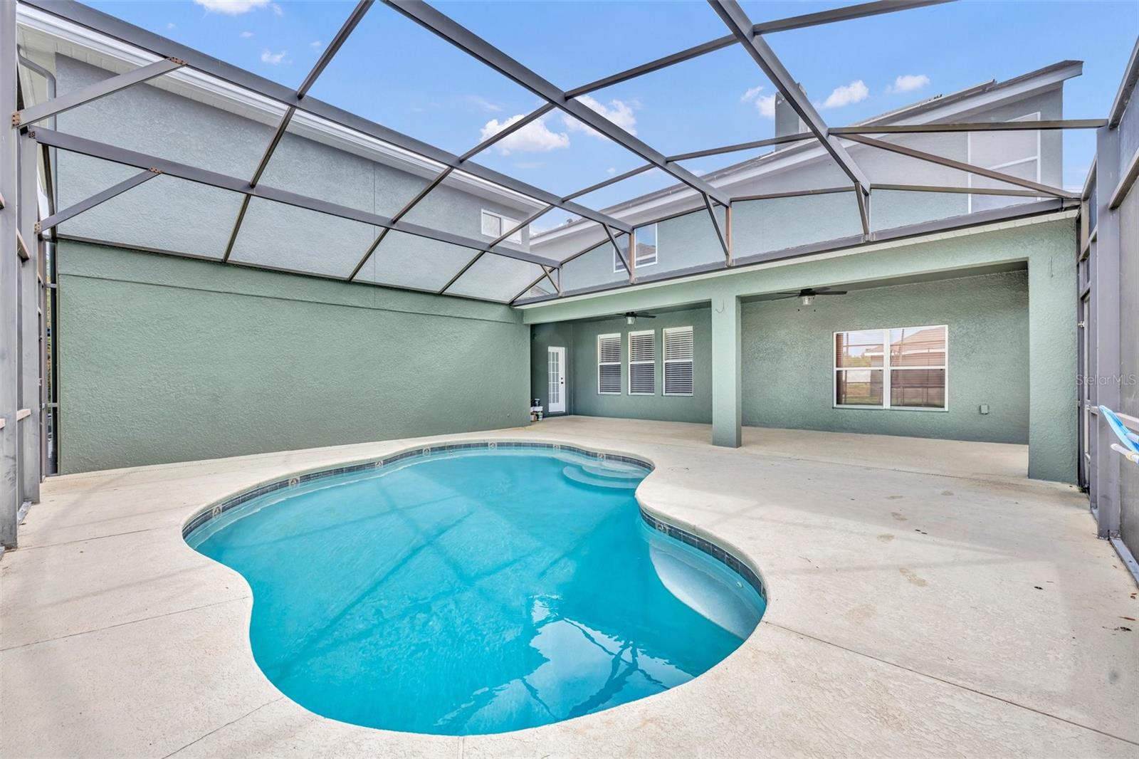 Image 11 of 72 For 13505 Phoenix Drive