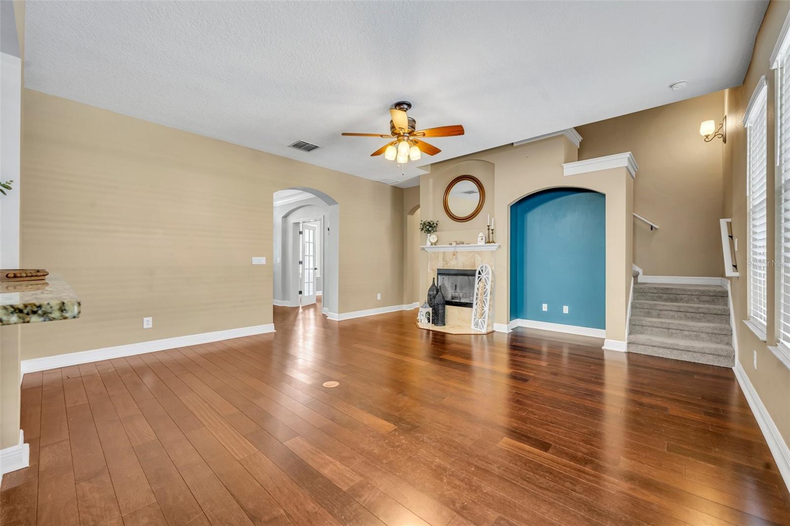 Image 22 of 72 For 13505 Phoenix Drive