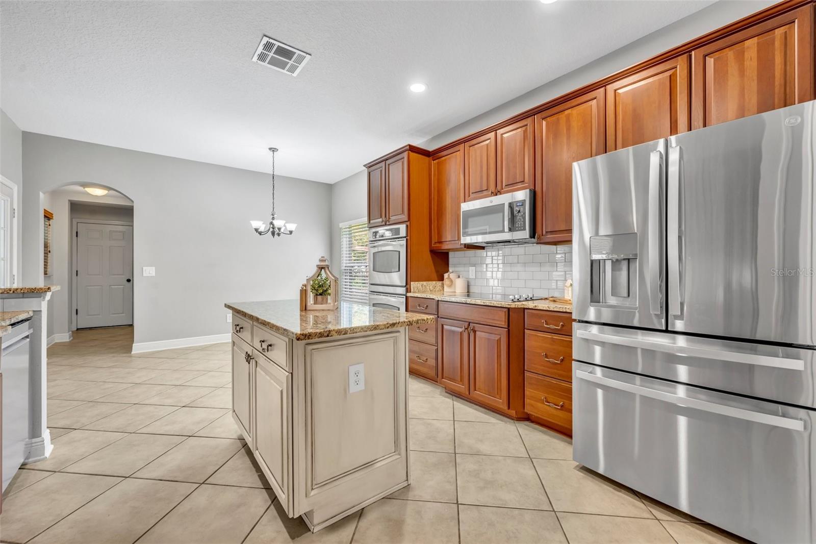 Image 28 of 72 For 13505 Phoenix Drive
