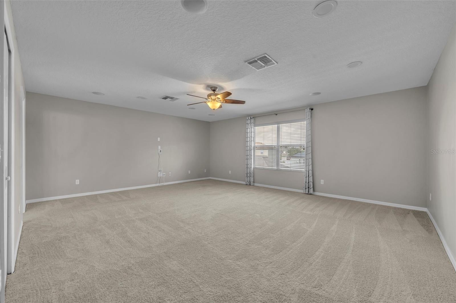 Image 44 of 72 For 13505 Phoenix Drive