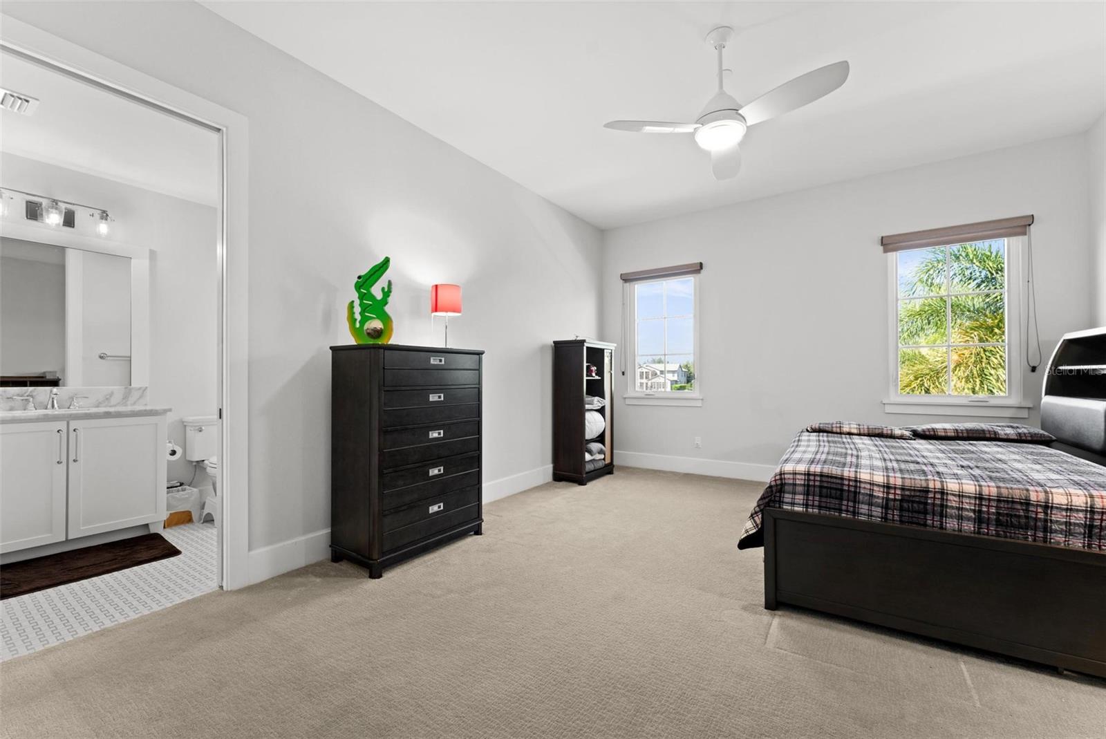 Image 45 of 81 For 1590 Harston Avenue