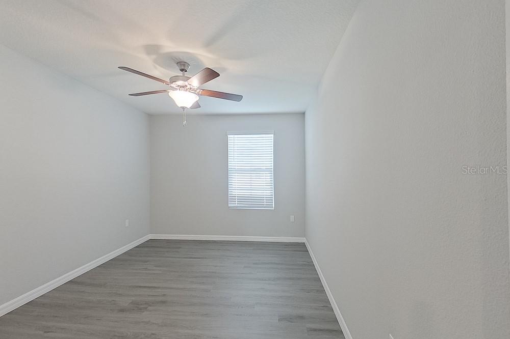 Image 11 of 21 For 8614 43rd Terrace