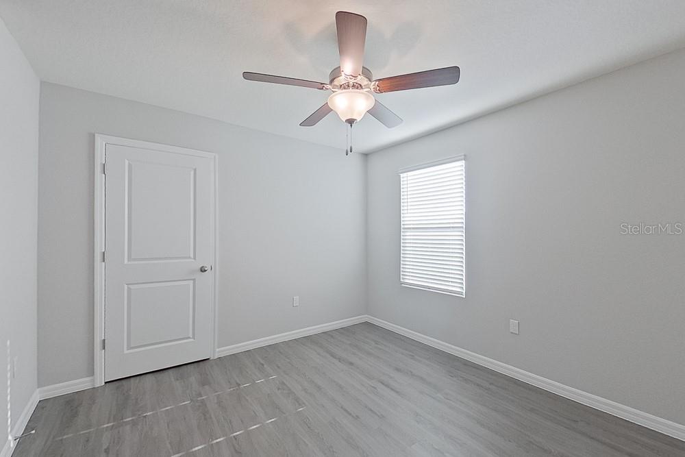 Image 13 of 21 For 8614 43rd Terrace