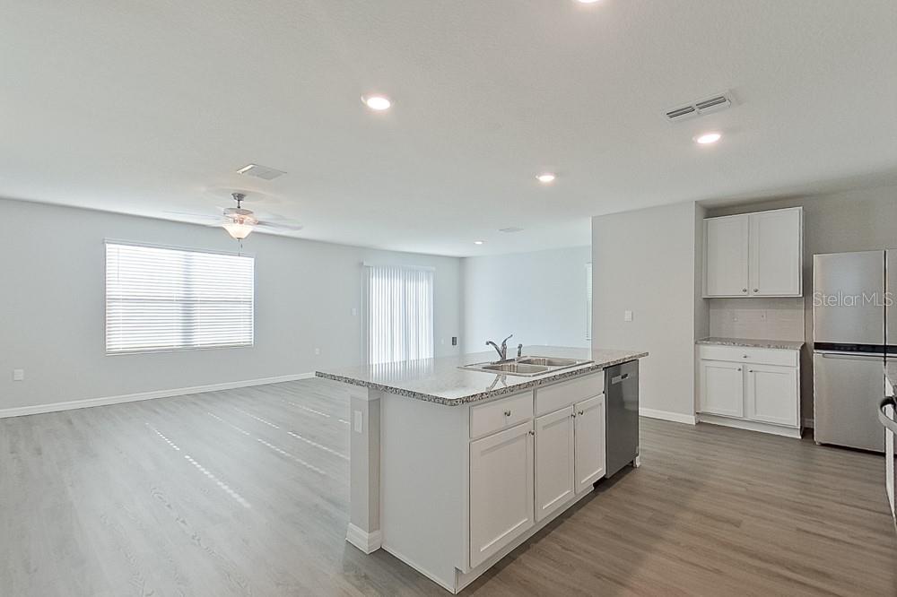 Image 2 of 21 For 8614 43rd Terrace