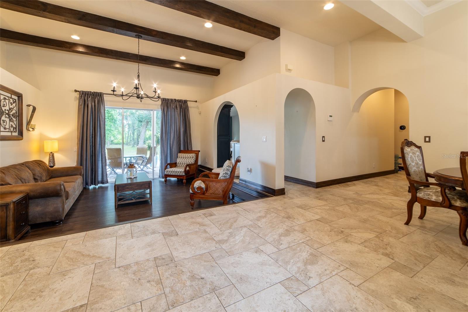 Image 11 of 60 For 3437 Coronet Avenue