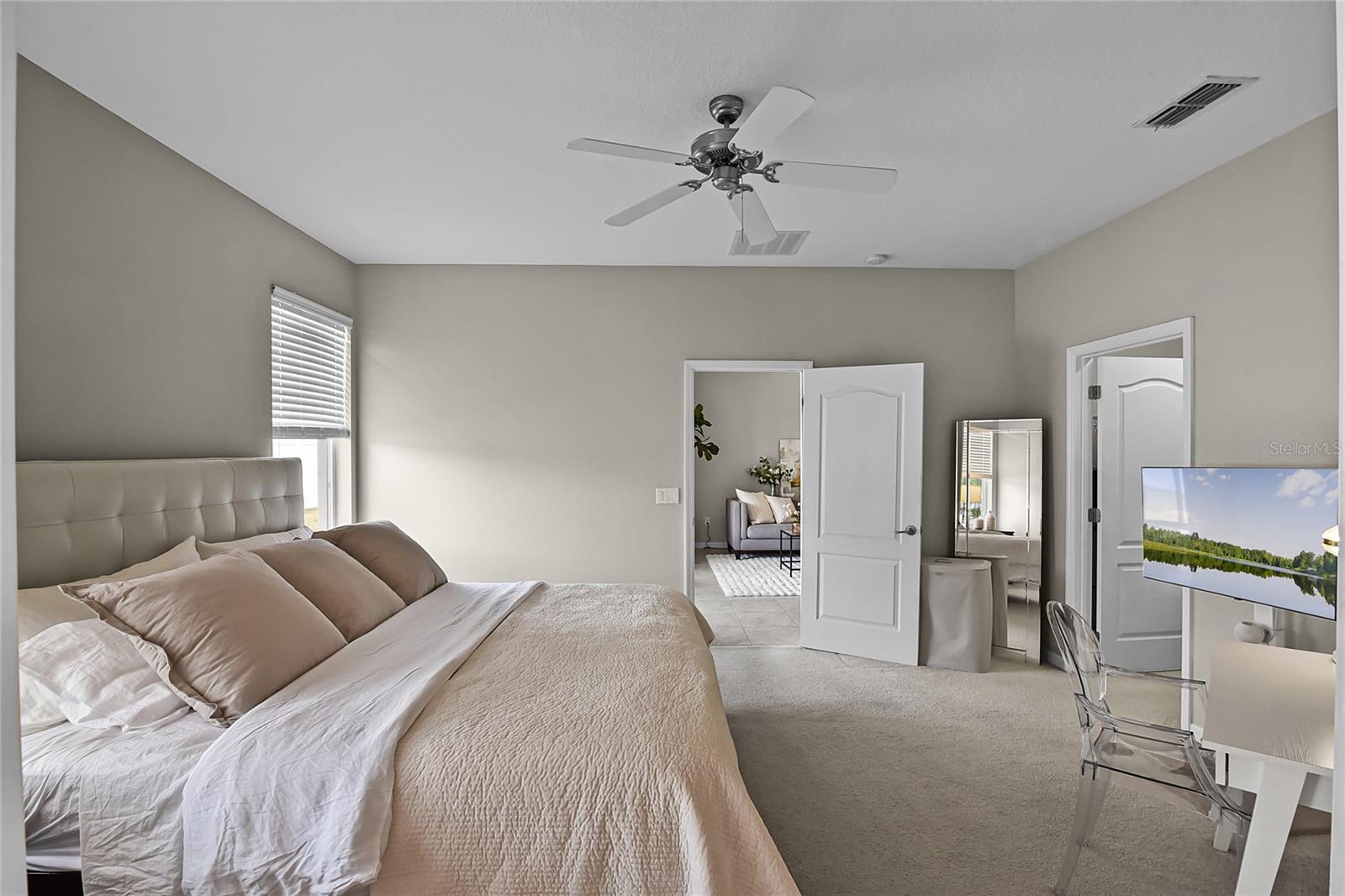Image 21 of 43 For 2024 Beardsley Drive