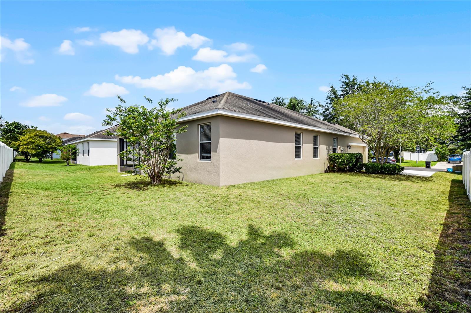 Image 32 of 43 For 2024 Beardsley Drive