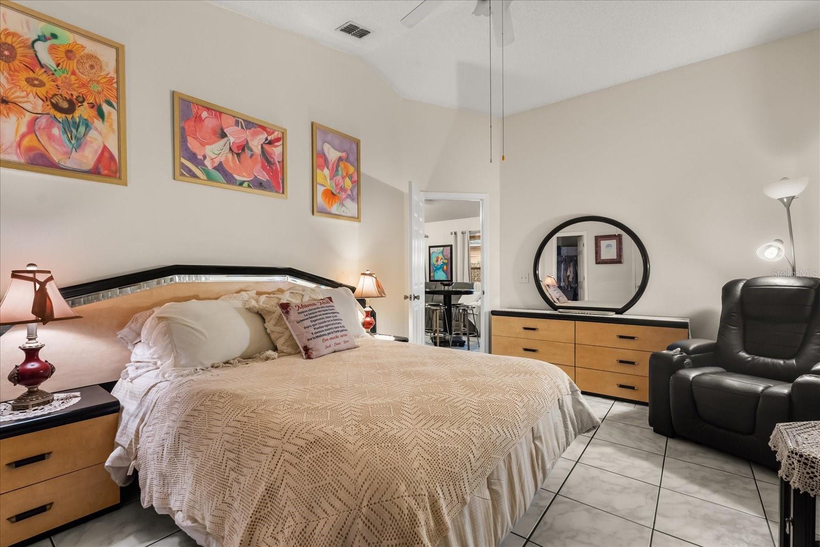 Image 14 of 31 For 7951 Chediston Circle