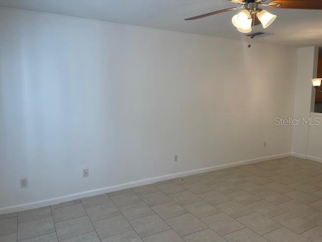 Image 2 of 19 For 915 Vineland Place