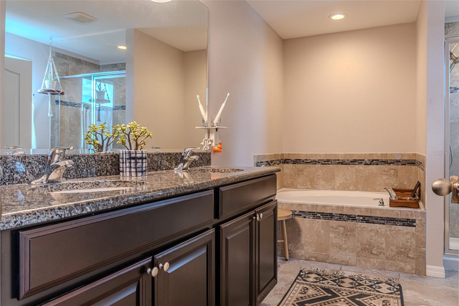 Image 36 of 51 For 459 Millwood Place
