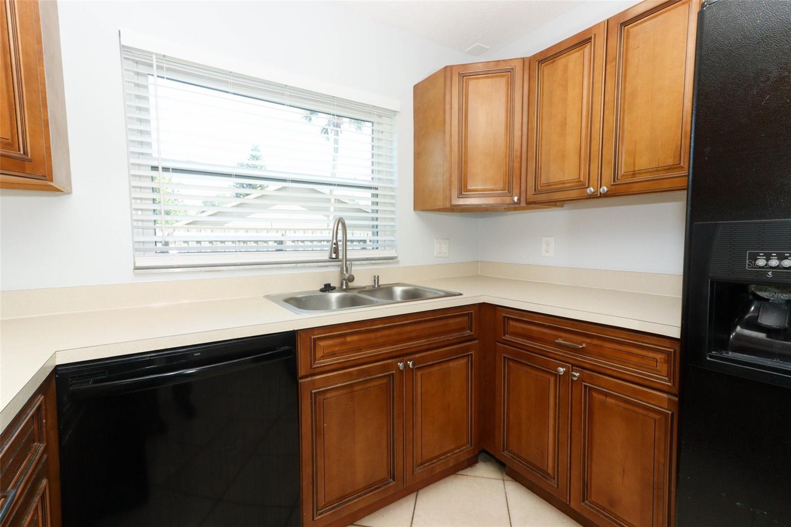 Image 11 of 92 For 2828 Whispering Way