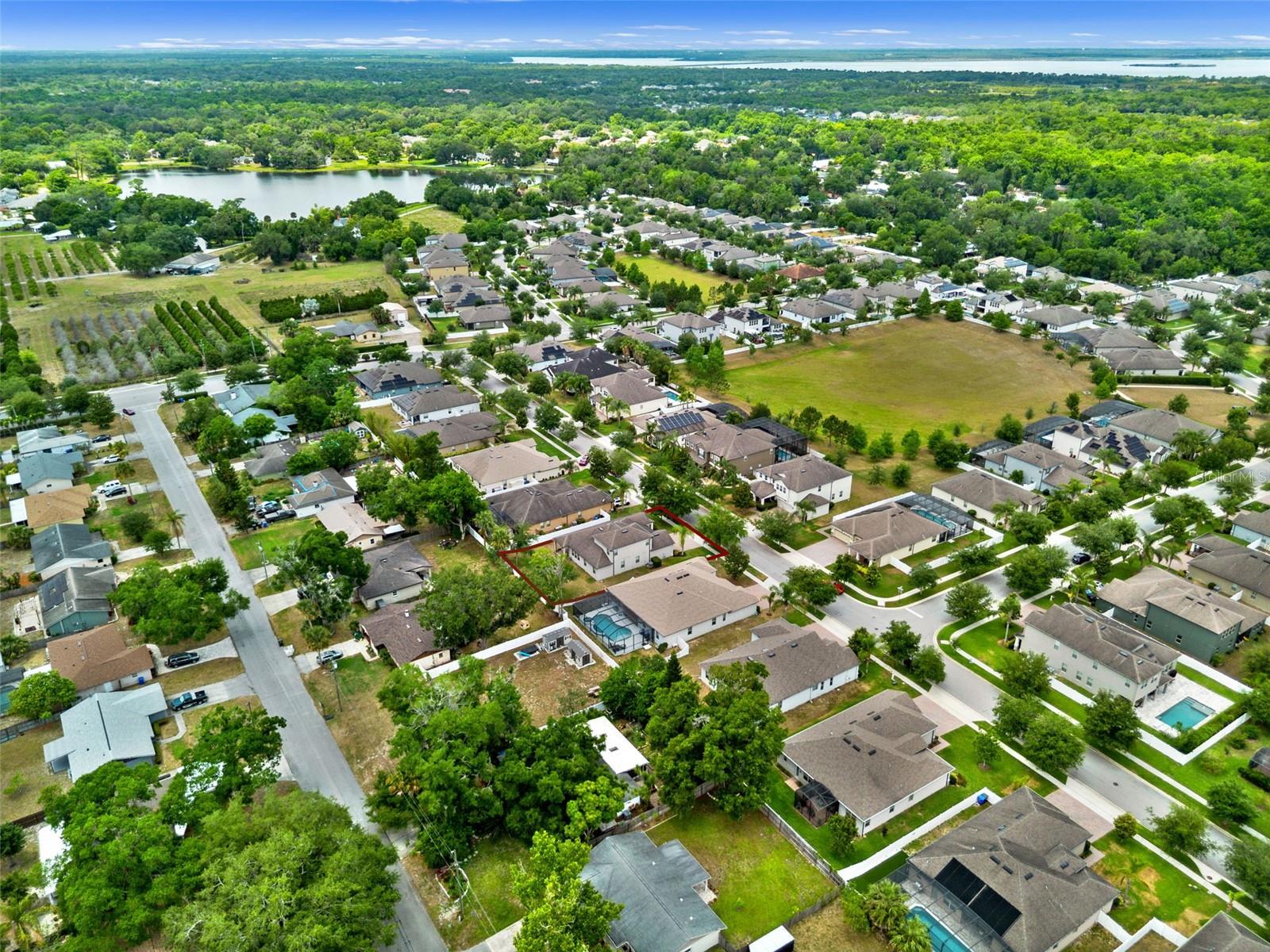 Image 31 of 38 For 604 Fosters Grove Loop