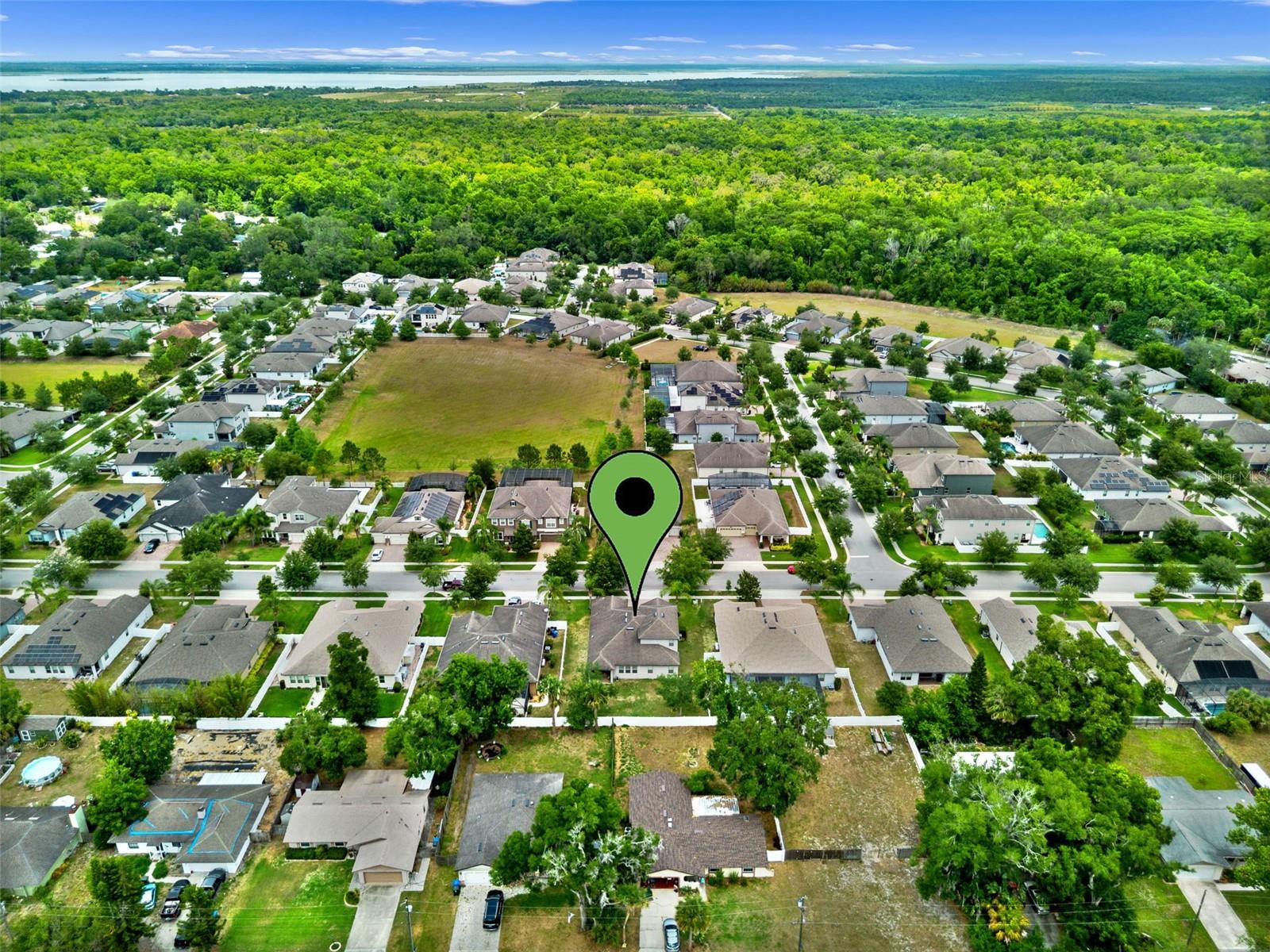 Image 33 of 38 For 604 Fosters Grove Loop