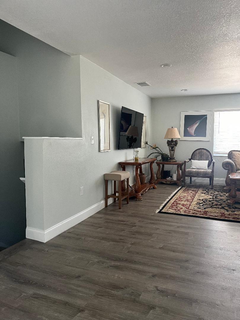 Image 3 of 26 For 8401 Shady Glen Drive