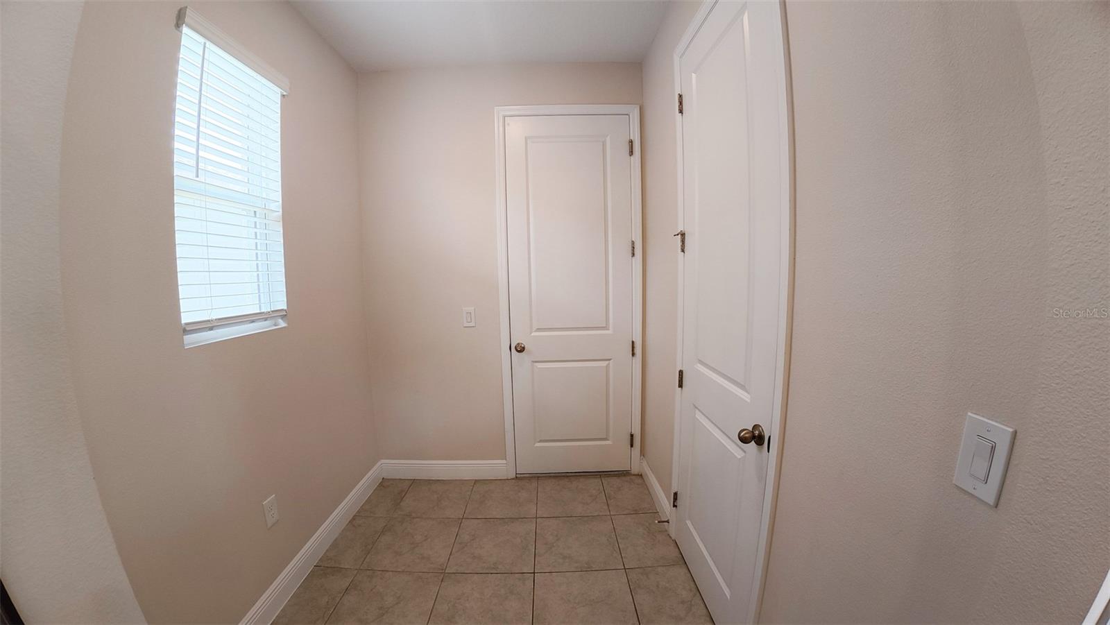 Image 11 of 30 For 1023 Sugarwood Street