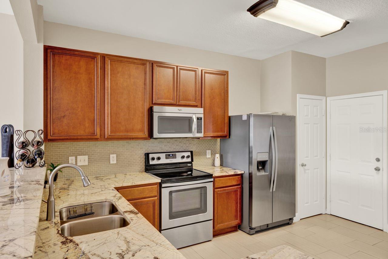 Image 7 of 22 For 6201 Goethe Street 103