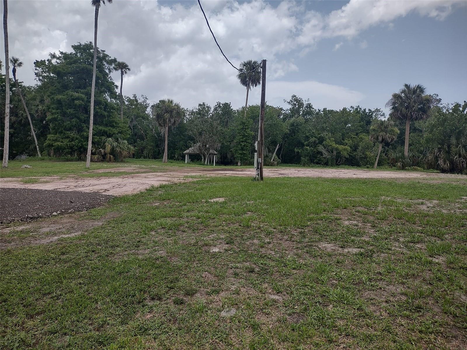 Image 22 of 30 For 56544 Pecan Road