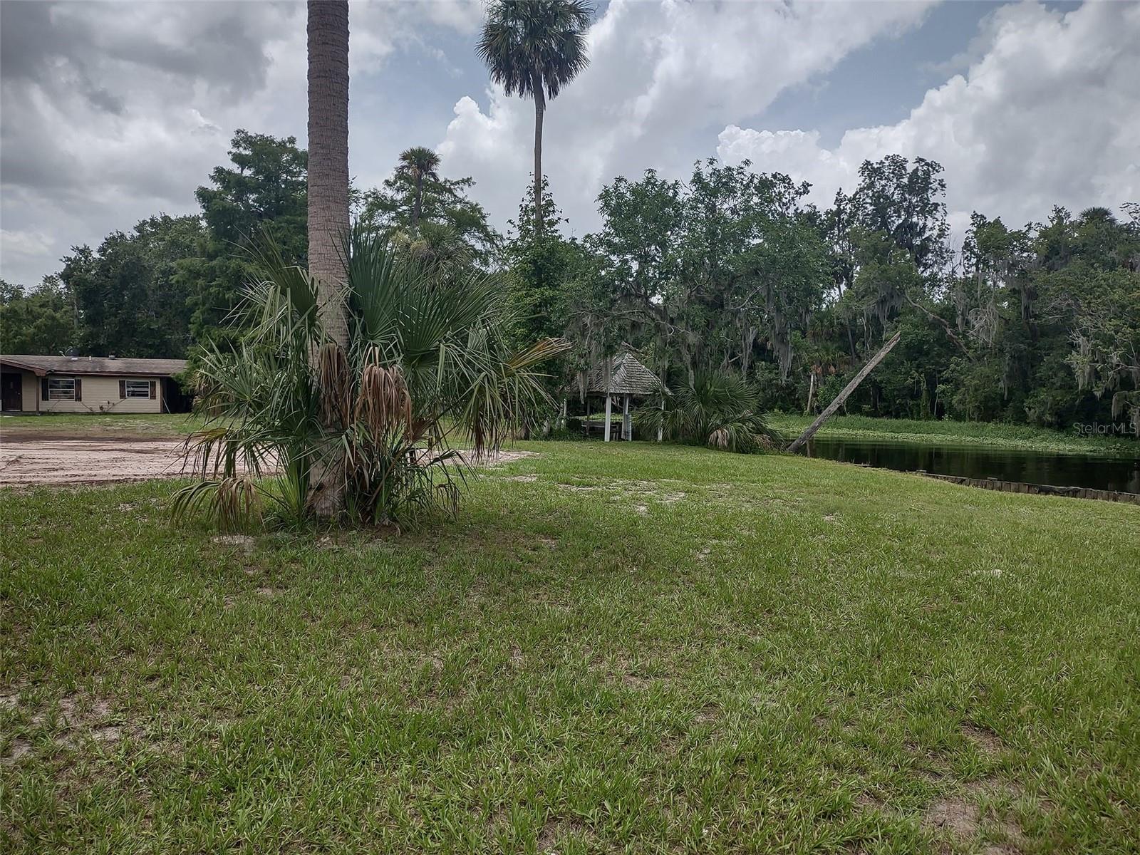 Image 23 of 30 For 56544 Pecan Road