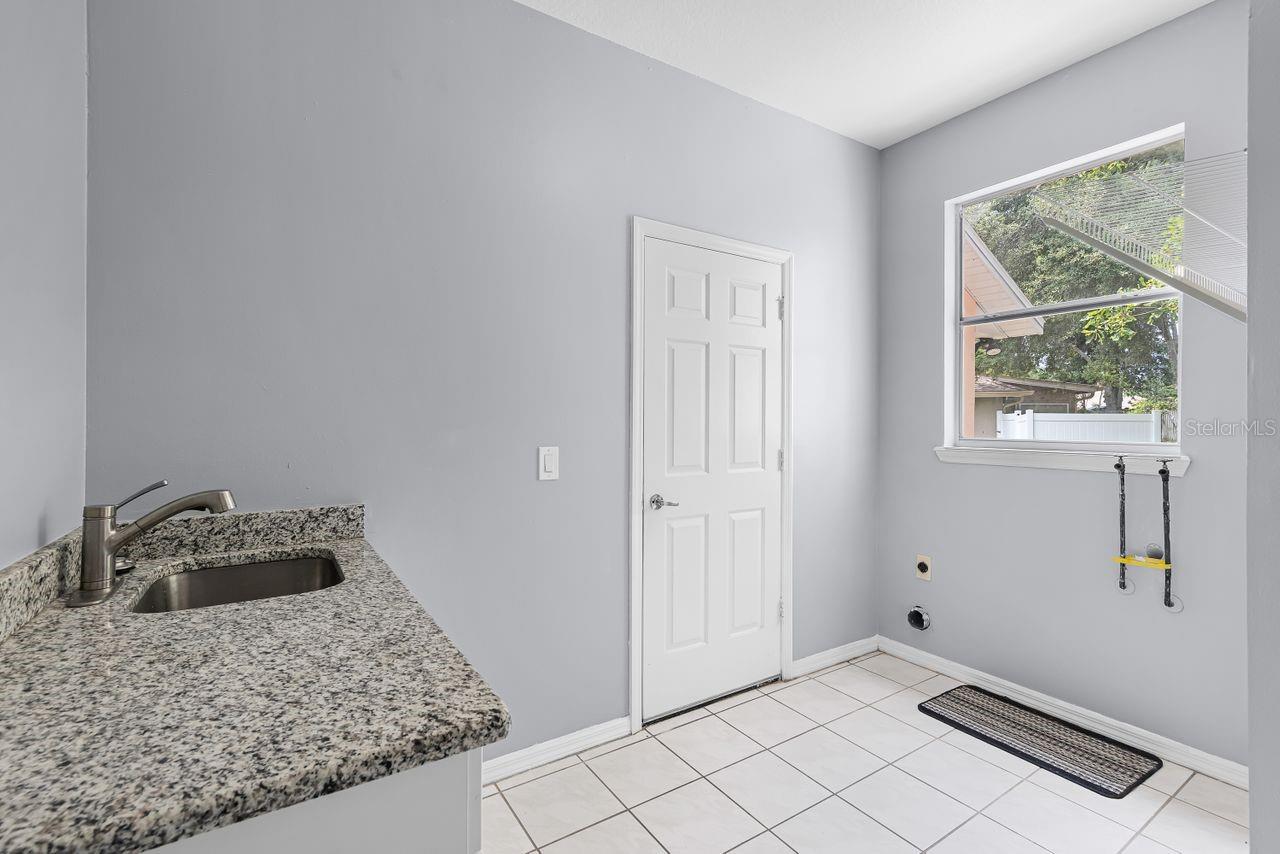 Image 28 of 36 For 1802 Imperial Palm Drive