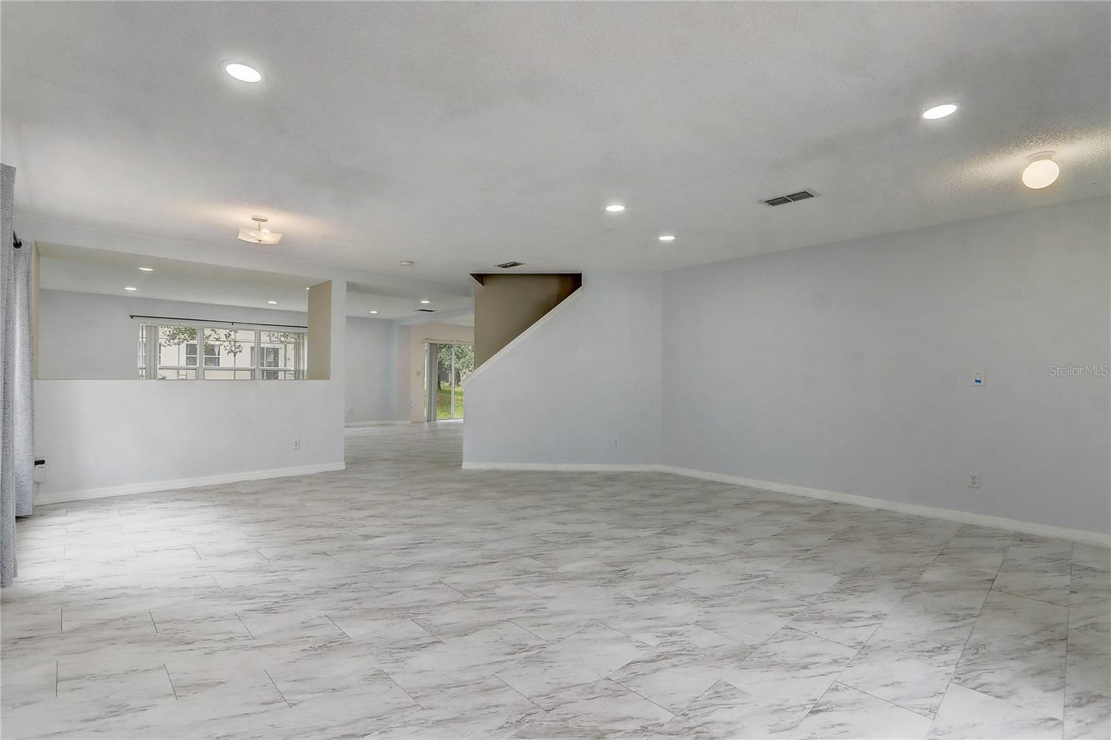 Image 3 of 25 For 1455 Blue Horizon Drive