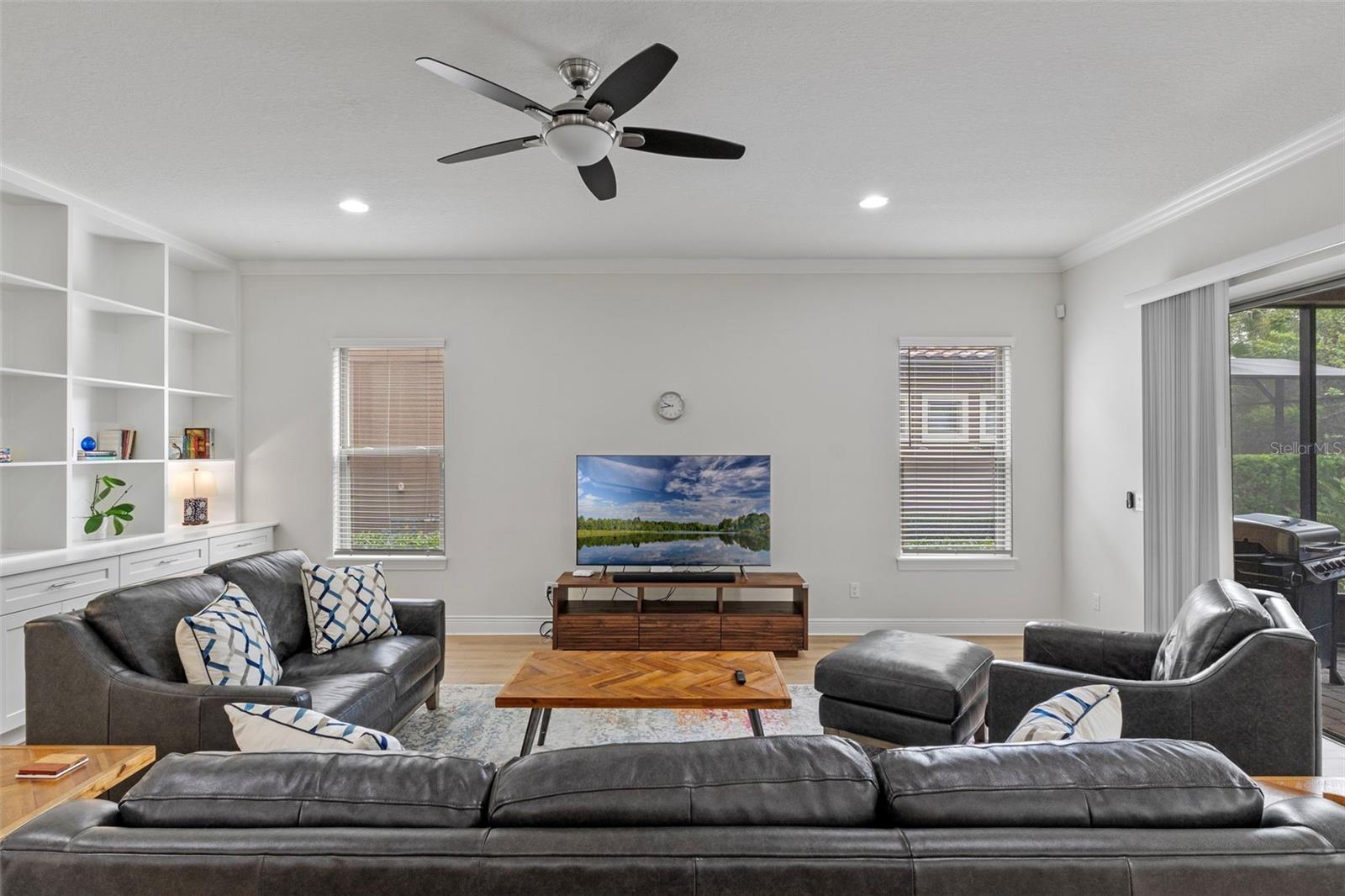 Image 10 of 65 For 10819 Savona Way