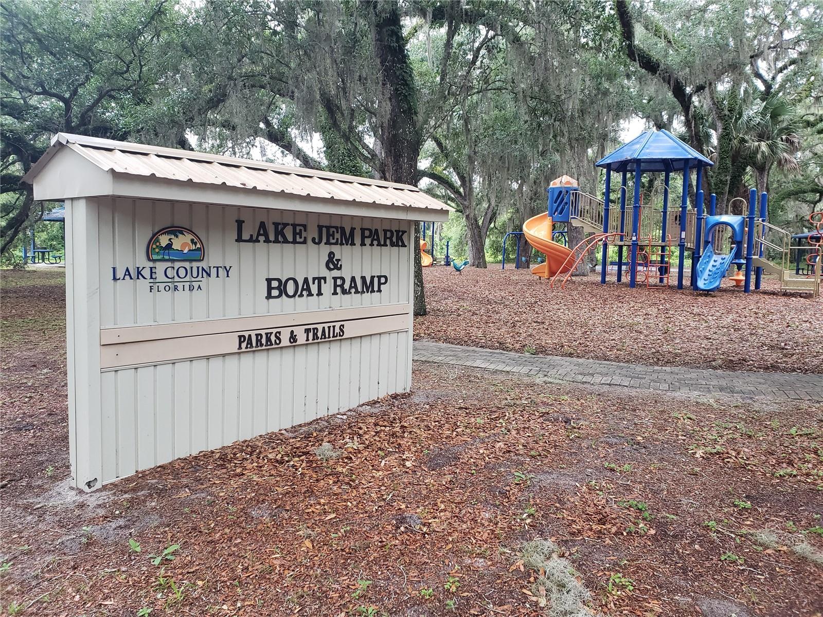 Image 19 of 22 For 3848 Bayshore Circle