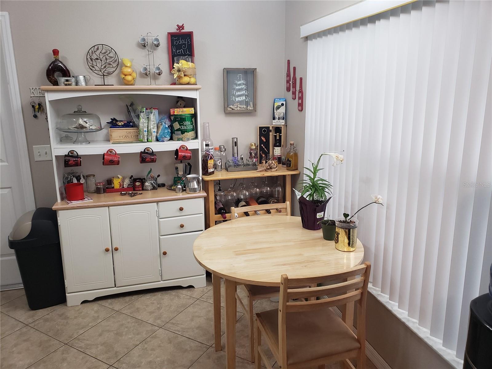 Image 4 of 22 For 3848 Bayshore Circle