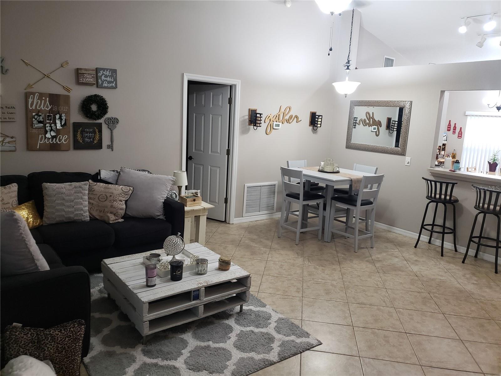 Image 6 of 22 For 3848 Bayshore Circle