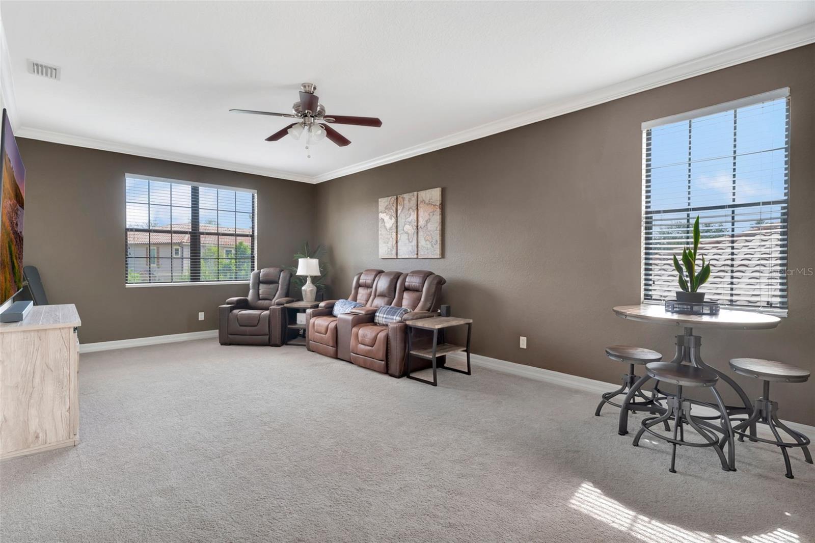 Image 18 of 50 For 8439 Prestbury Drive