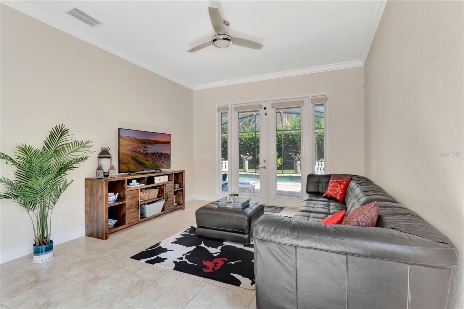 Image 4 of 50 For 8439 Prestbury Drive