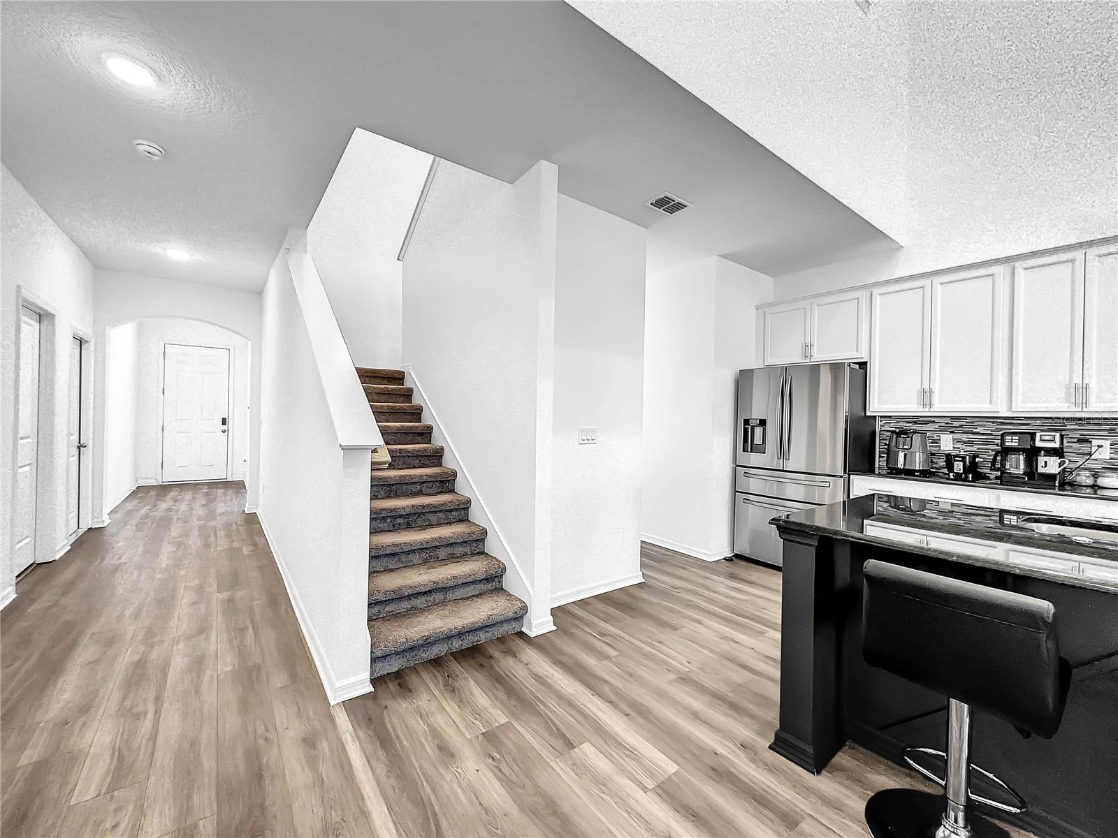 Image 11 of 22 For 1210 Lone Palm Way